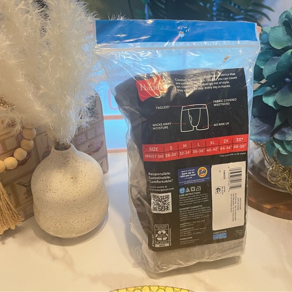 Hanes Men's Gray  and black Boxer Briefs size M - Picture 9 of 9